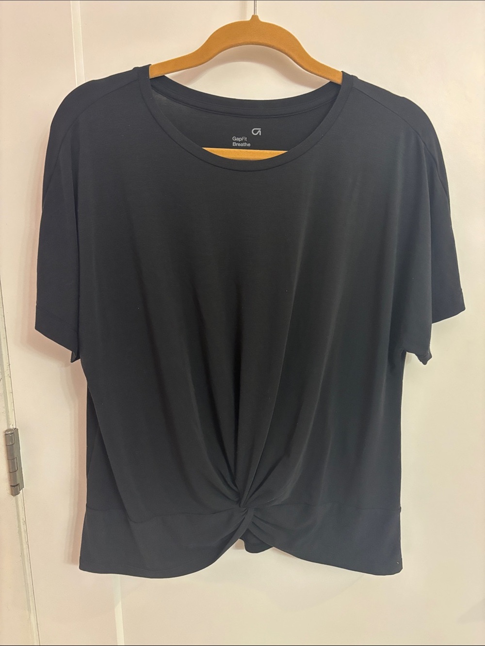 GAP Black Short Sleeve Twist-Front Tee